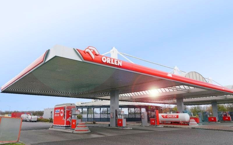 Co kupisz na stacji Orlen? Nie tylko paliwo — oferta produktów i usług
