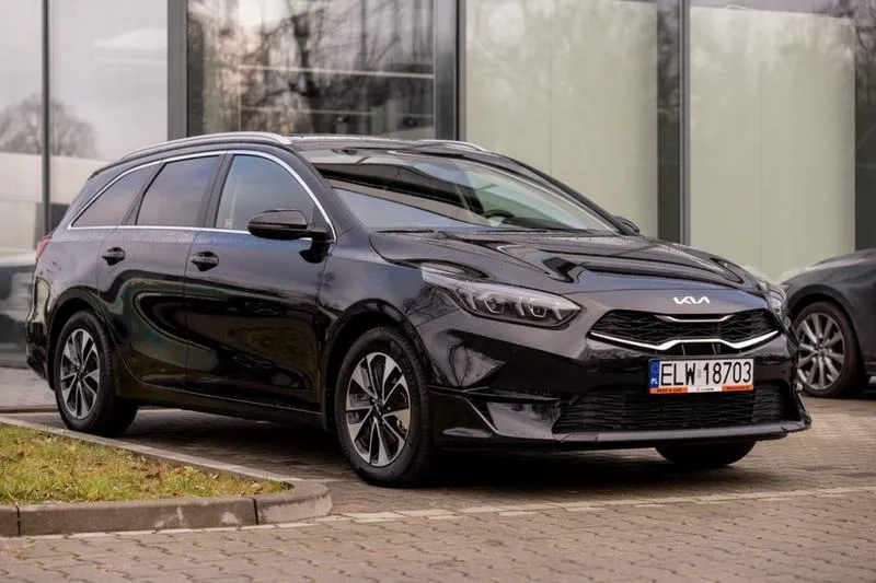 Kia Ceed – który silnik benzynowy wybrać dla najlepszego komfortu jazdy?