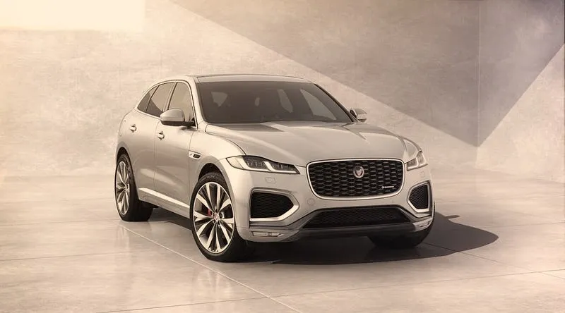Przewodnik po SUV-ach: jakie modele wybrać według opinii z forum?