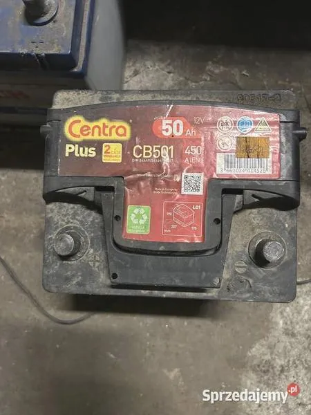 Akumulatory Varta i Centra