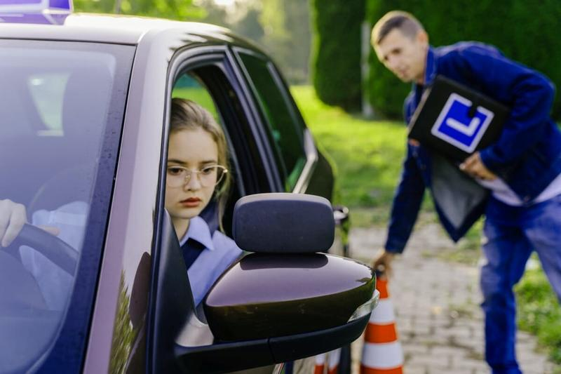 Koszty kursu na prawo jazdy
