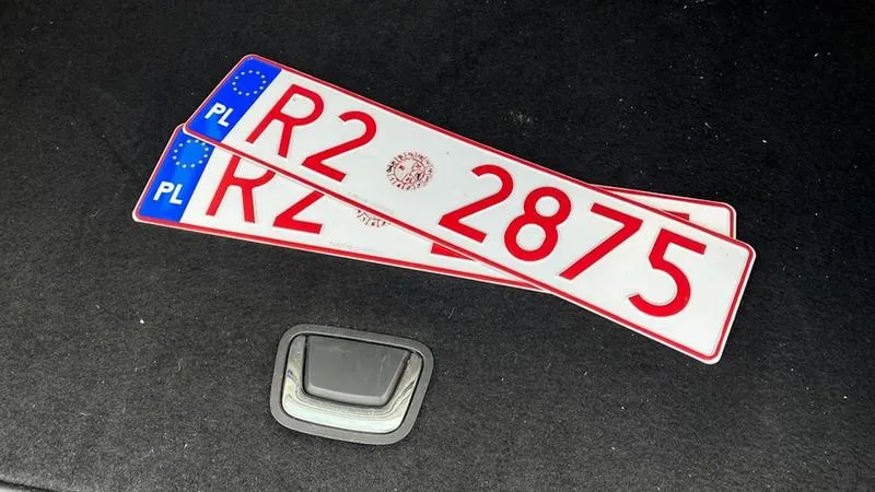 Koszty rejestracji anglików