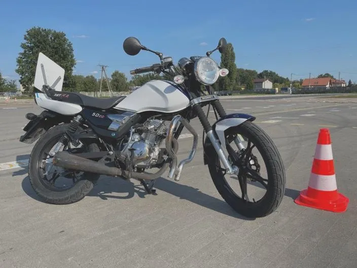 Motorower i prawo jazdy