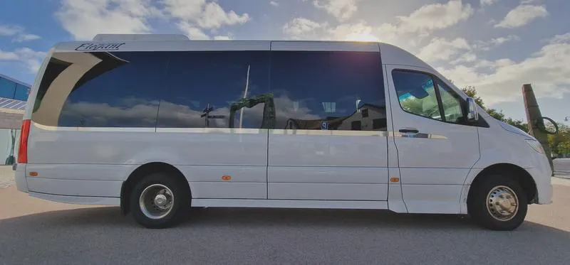 Paliwożerność busa 20-osobowego